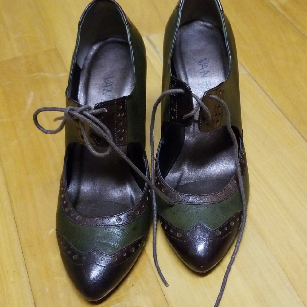 Vaneli leather oxford heel